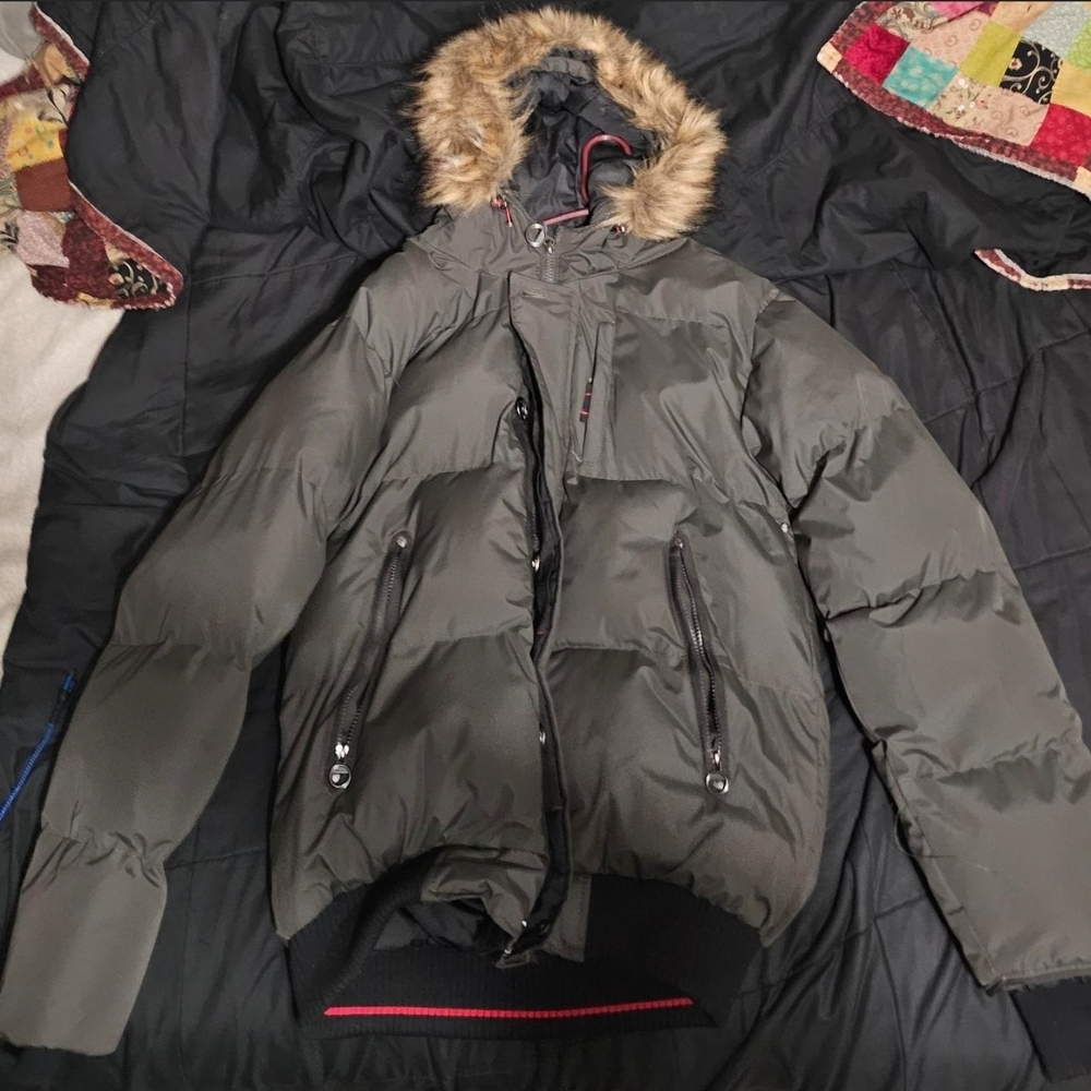 Men's Winter Jacket - Picture 3 of 3